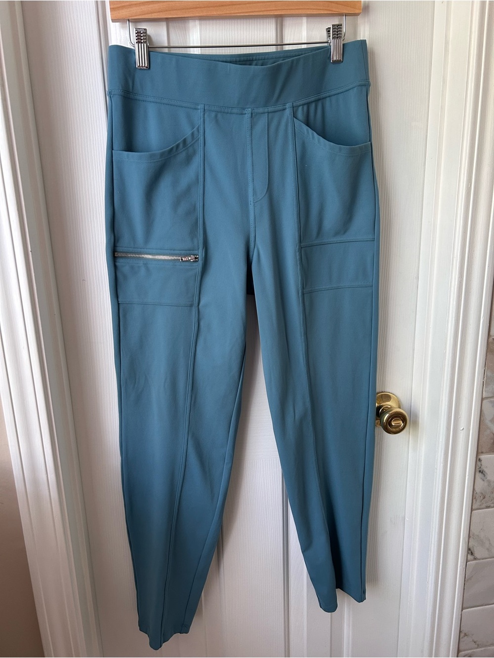 Halara DayStretch Teal Blue Zipper-Pocket Cargo Pants L